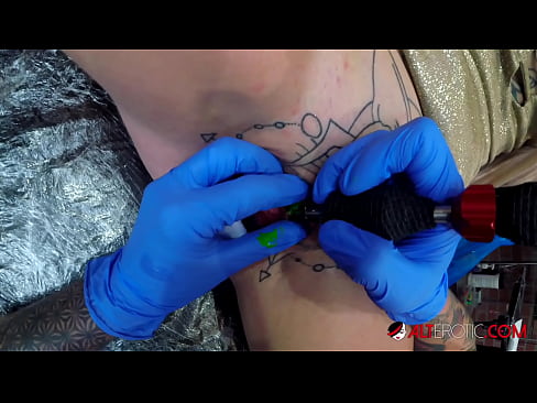 ❤️ Sully Savage, moi tatuada, tatuouse no clítoris ❌ Só porno en % gl.makesexnotwar.ru % ﹏
